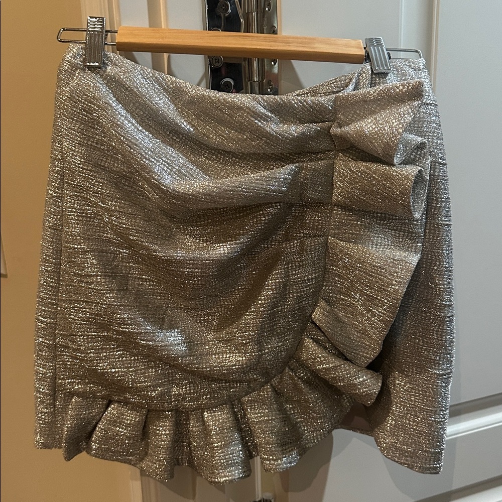 New with tags! Jonathan Simkhai silver ruffled skirt size 6